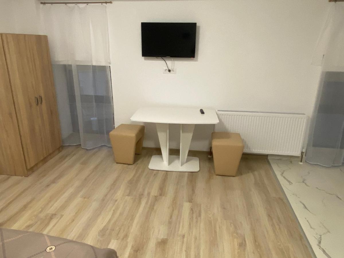 Rez Suites Iasi Eksteriør bilde