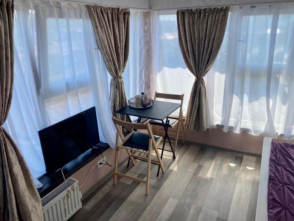 Rez Suites Iasi Eksteriør bilde